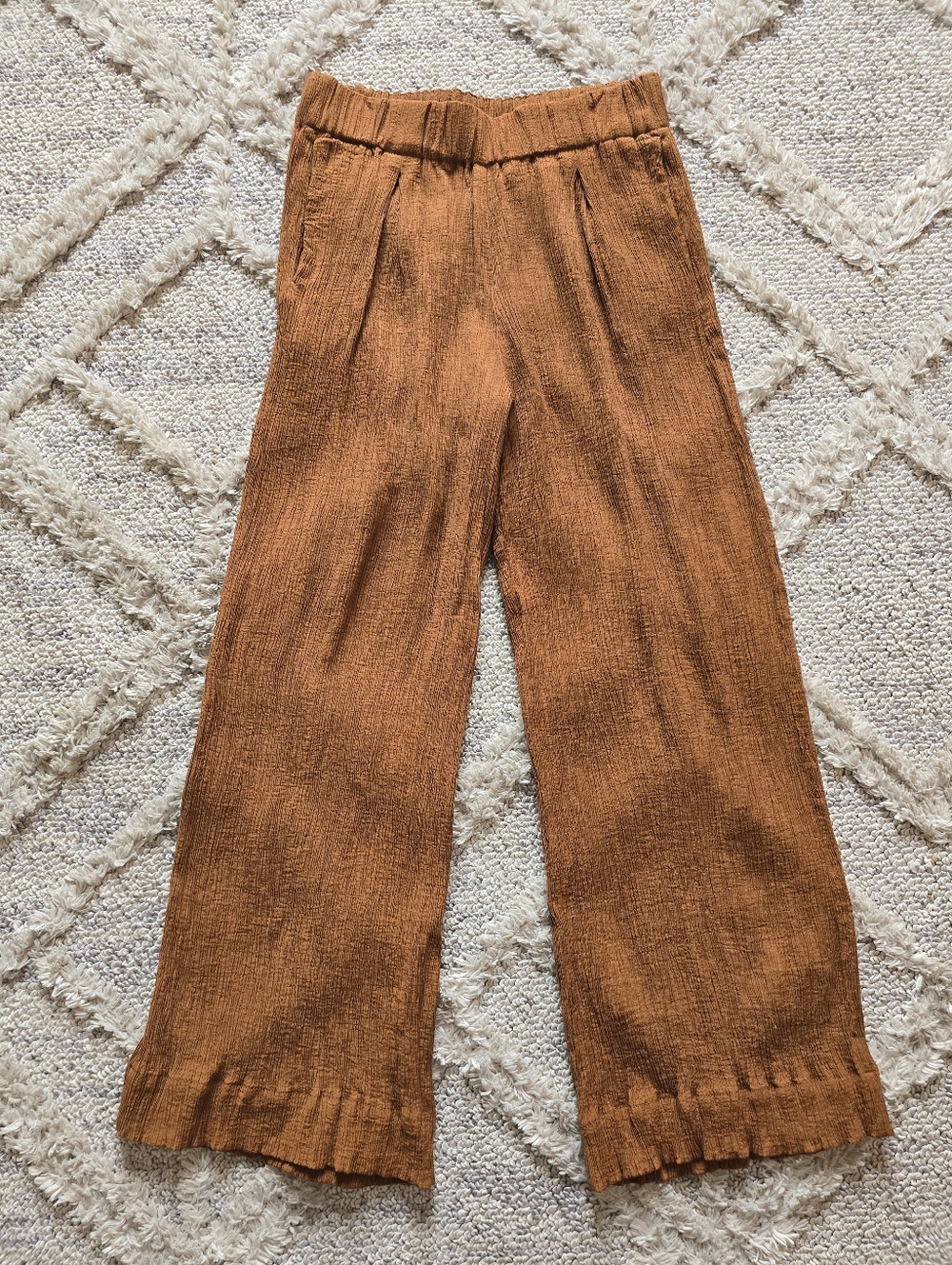 Sessun Pants 38 ( US XS-S) Isla Minima Pleated Pull On Wide Leg Camel Brown